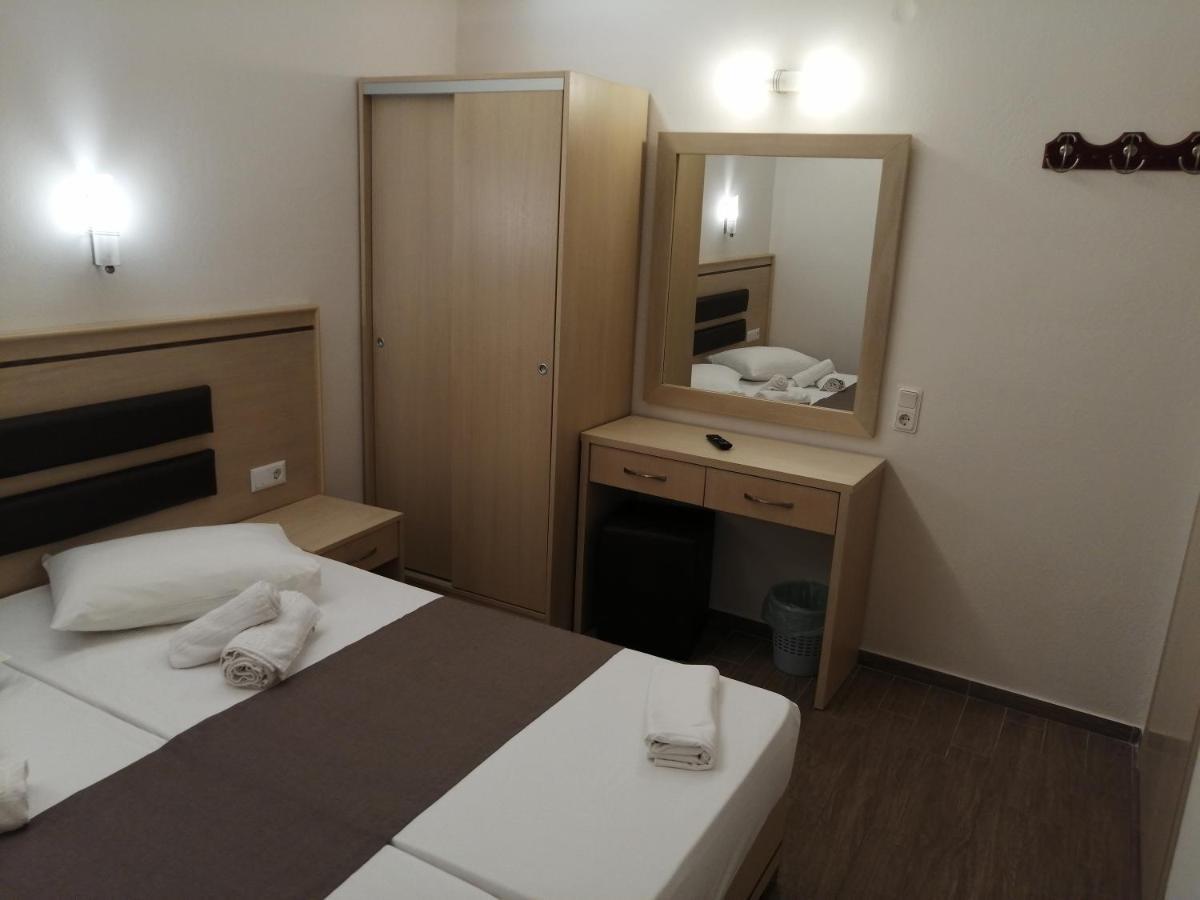 Hotel Katerina Keramoti  Exteriör bild