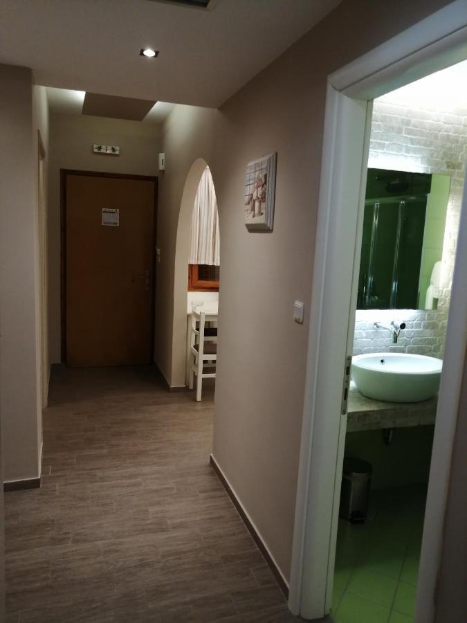 Hotel Katerina Keramoti  Exteriör bild
