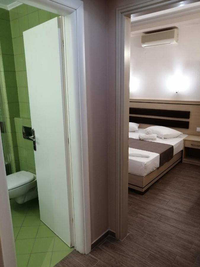 Hotel Katerina Keramoti  Exteriör bild